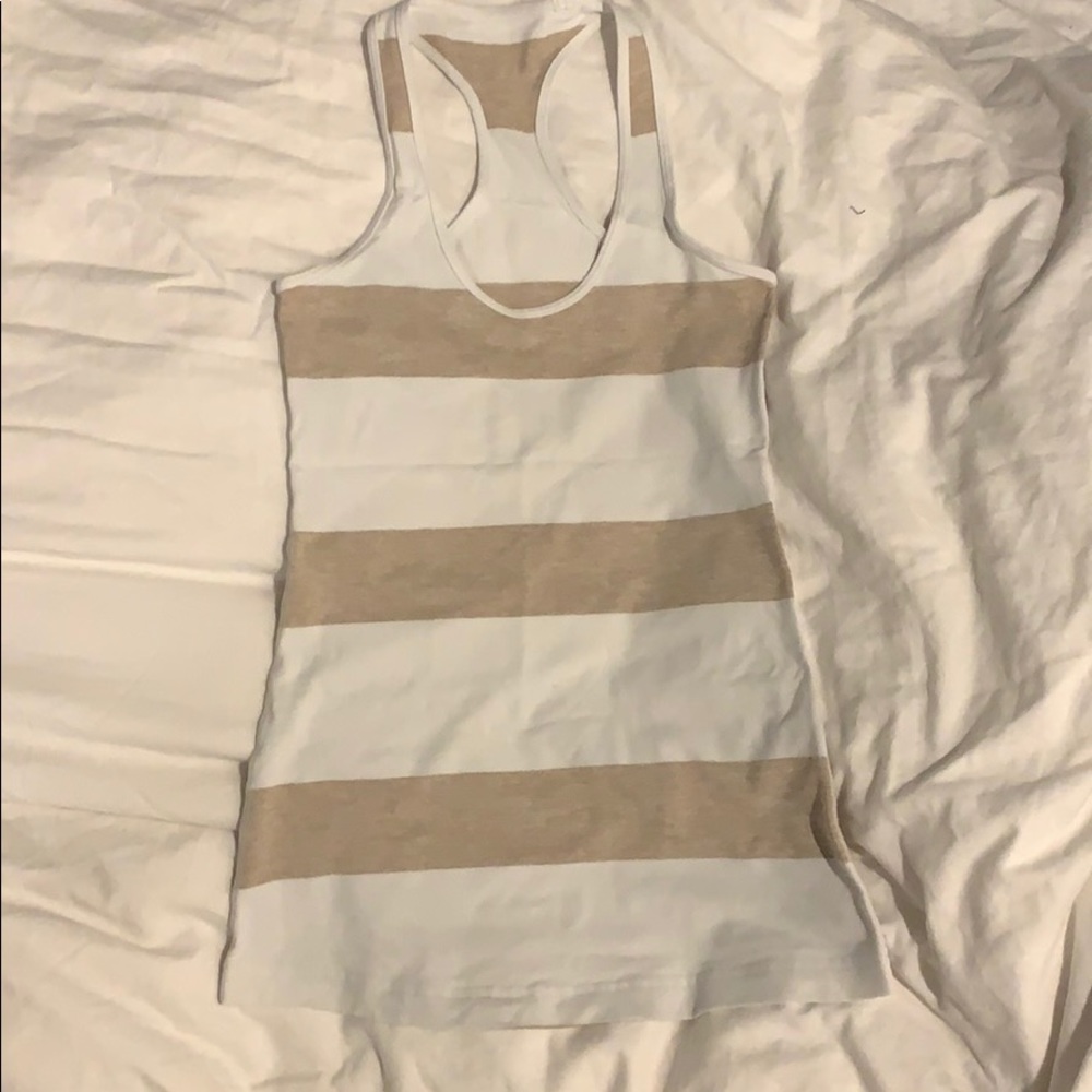 Lululemon tank